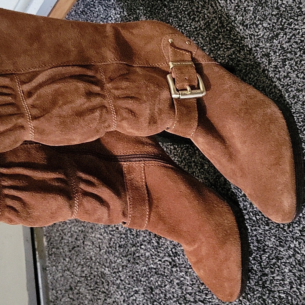 Michael Kors knee high suede toffee colored boots - Picture 7 of 12